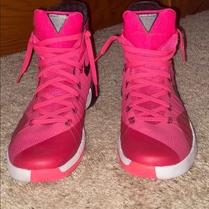 2015 nike hyperdunk think pink
